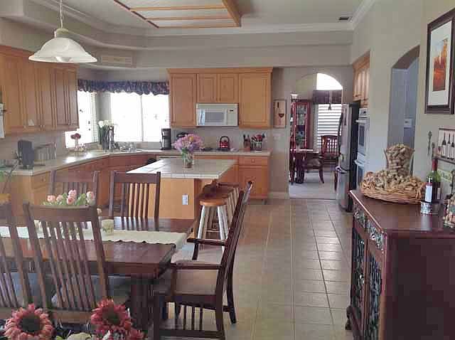 1st image of 881 Oak Knoll Way