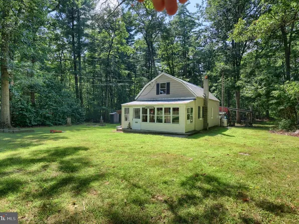 1300 Church Rd, Orrtanna, PA 17353