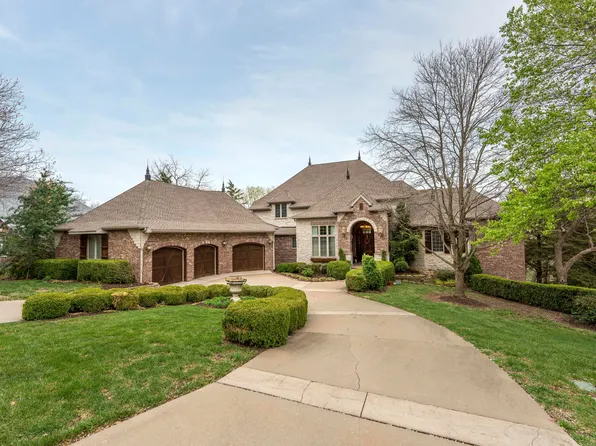 4788 S Sydney Avenue, Springfield, MO 65810