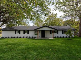 201 W Chapman Rd, Hewitt, TX 76643