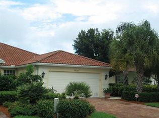 7638 Pesaro Dr, Sarasota, FL 34238