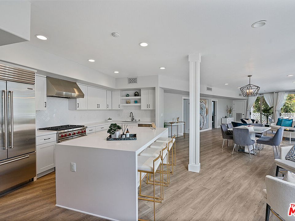 1st image of 842 11th St APT 5