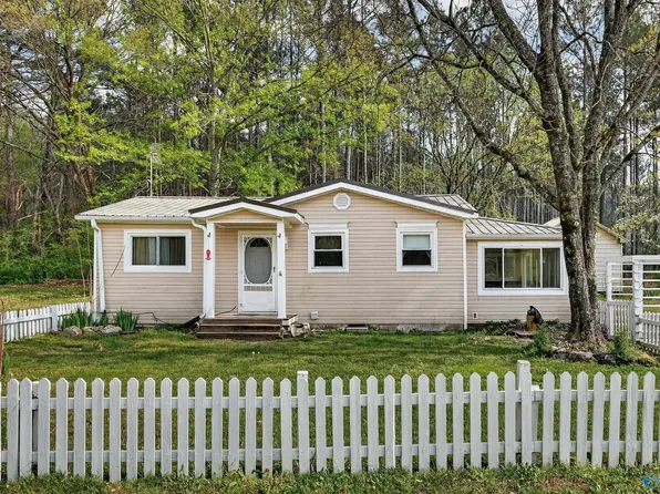 331 J B Hawkins Rd, Gurley, AL 35748