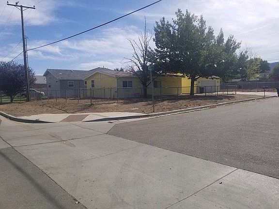 Corner lot