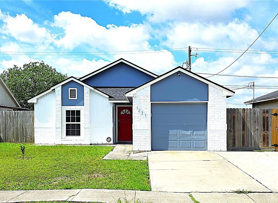 1st image of 1221 Calle San Marcos