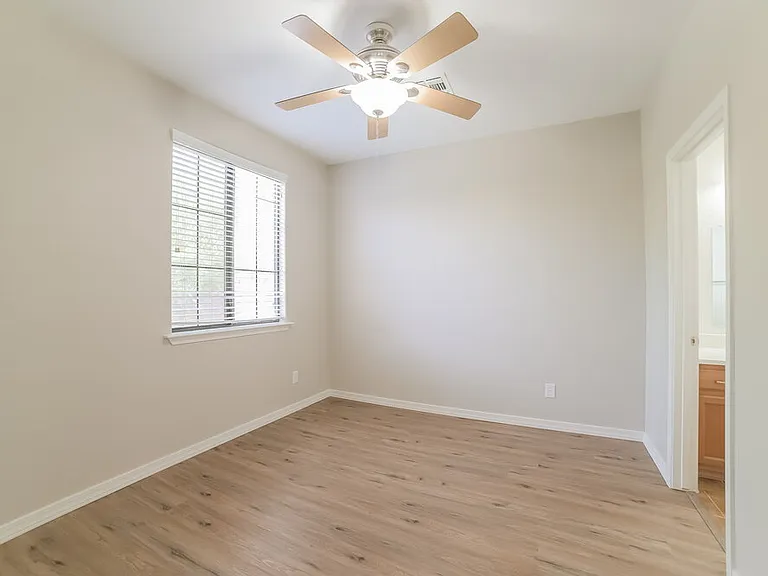 2302 W Jake Hvn — Photo 15