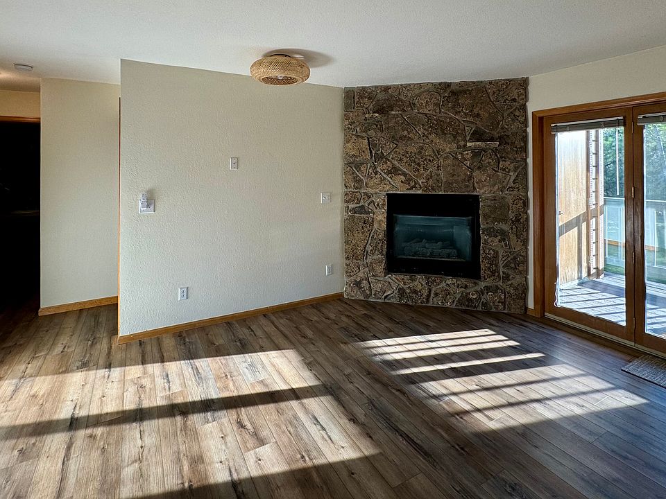 Living room, looking toward hall