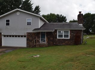 2241 Garfield Ave, Baxter Springs, KS 66713