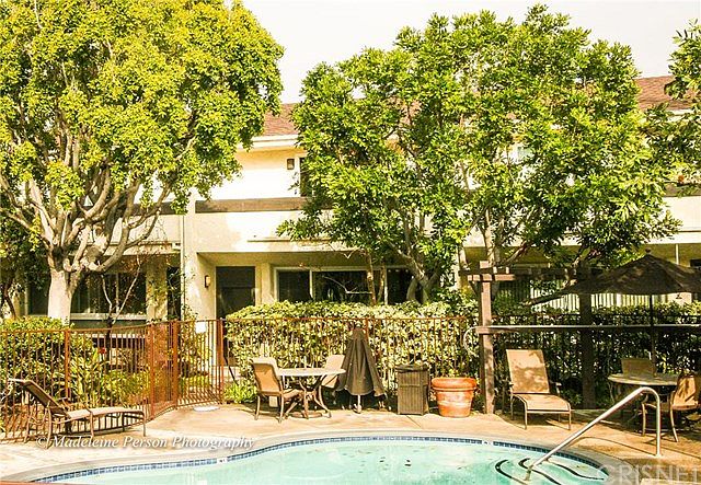 1st image of 4321 Matilija Ave APT 24
