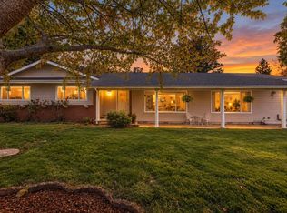 2820 David Ln, Medford, OR 97504