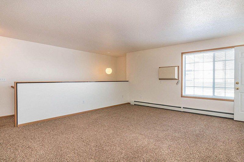 Fargo, ND Foxtail Townhomes | Living