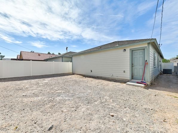 2323 Mariposa Ave, Las Vegas, NV 89104