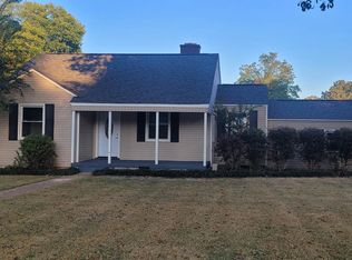 3200 Almon St, Sheffield, AL 35660