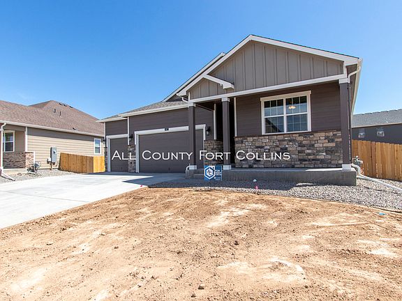 2nd image of 857 Charlton Dr