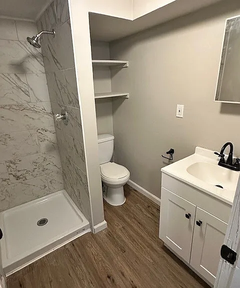 308 E Walnut St — Photo 11