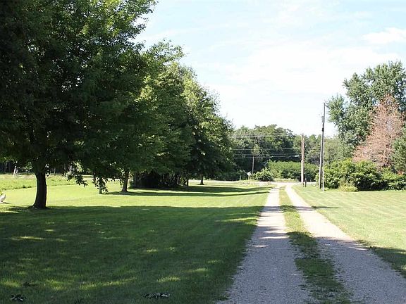 3rd image of 22526 County Road 18