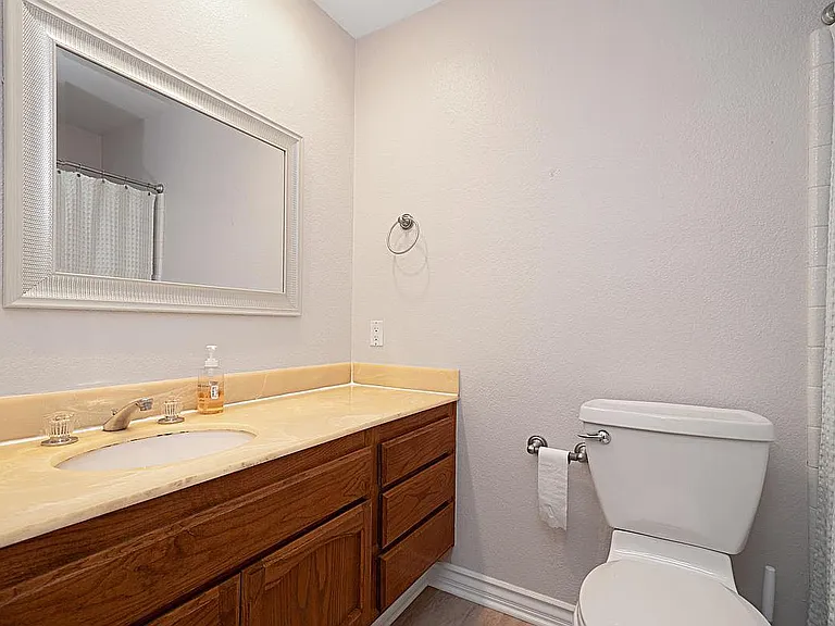 1808 Avenida La Posta — Photo 26