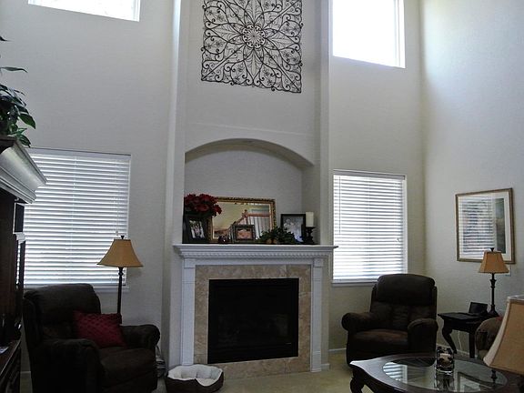 5th image of 36030 Irish Hills Cir