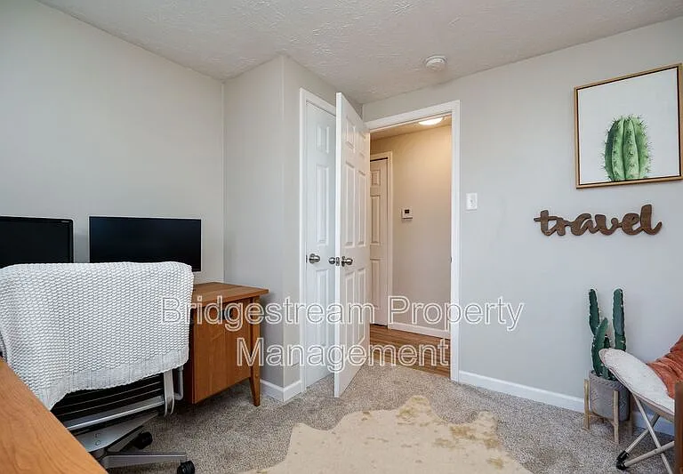 655 Eavey St — Photo 15