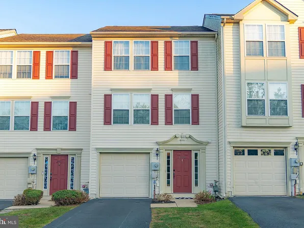 2904 Orchard View Rd, Reading, PA 19606