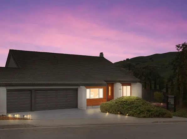 3599 Peak Dr, San Jose, CA 95127