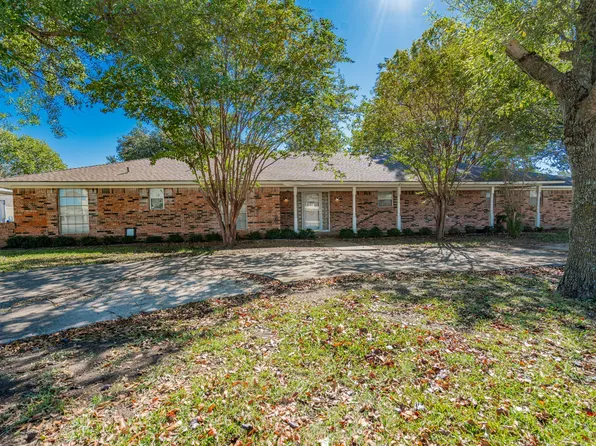 6610 Lumley Rd, Mesquite, TX 75181