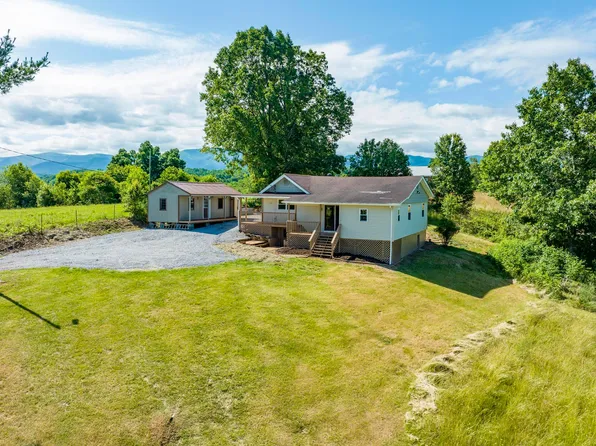 228 Tabernacle Ln, Chuckey, TN 37641