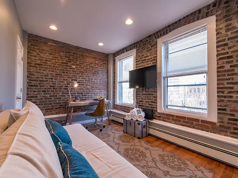 15 Garden St #7 — Photo 2