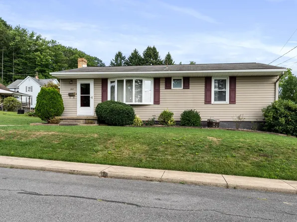 607 Bowers St, Clearfield, PA 16830