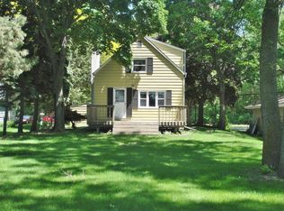 N8332 Deadwood Point Rd, Fond Du Lac, WI 54937