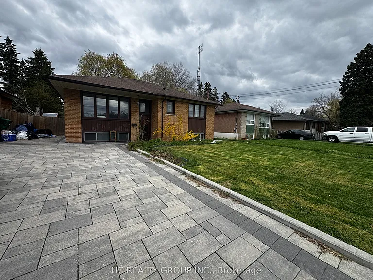 83 Sussex Ave #ABV GND — Photo 1