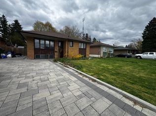 83 Sussex Ave #Abv, Richmond Hill, ON L4C 2E8