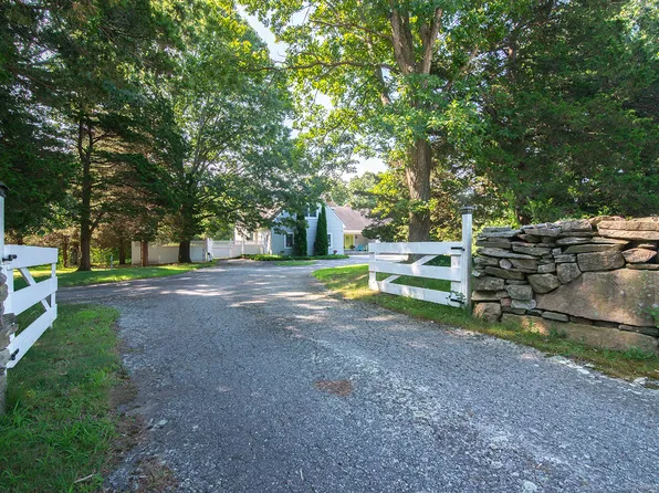 667 Pequot Trail, Stonington, CT 06378