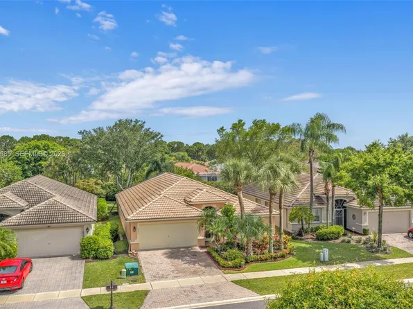 8046 Duomo Cir, Boynton Beach, FL 33472