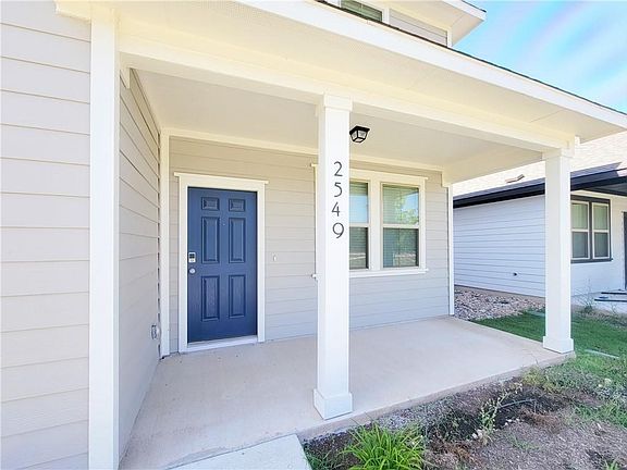 2nd image of 2549 Pecan Island Dr