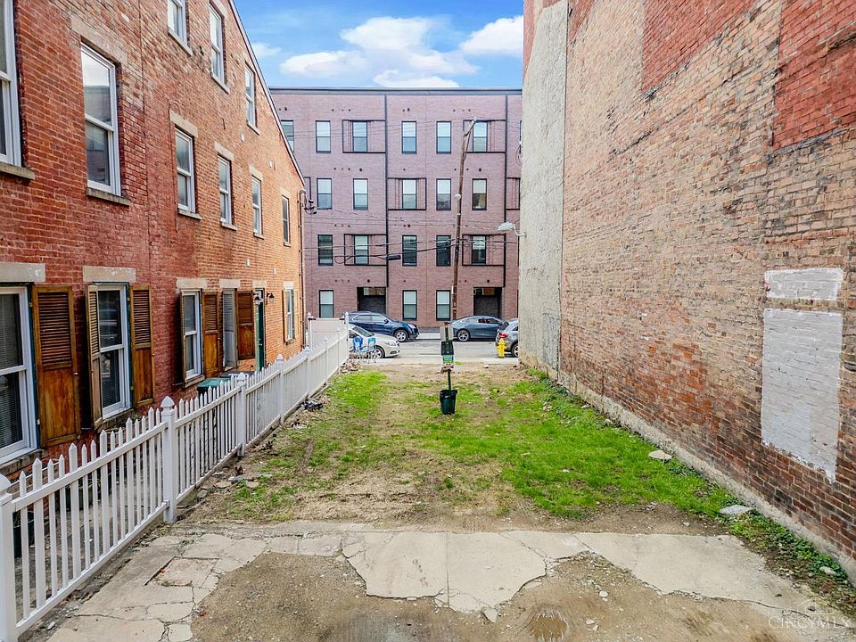 1st image of 1517 Republic St