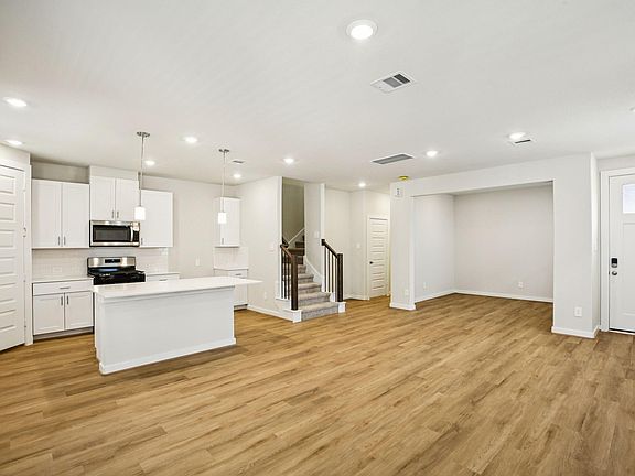 6th image of this home