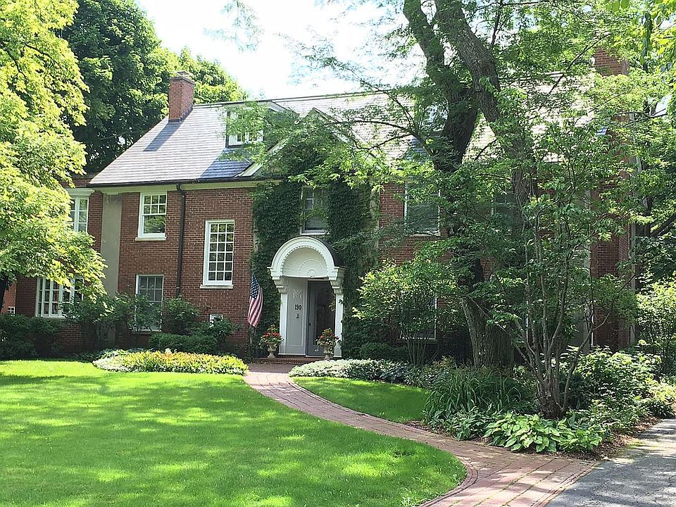 1st image of 190 Vine Ave