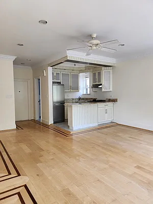 Rented by Frank Valvo Real Estate | media 5