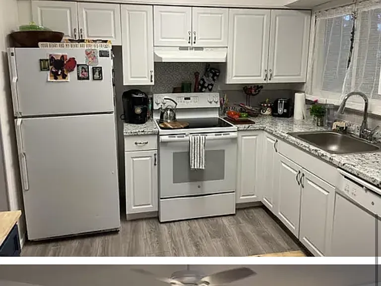 33 Chapman Blvd — Photo 3