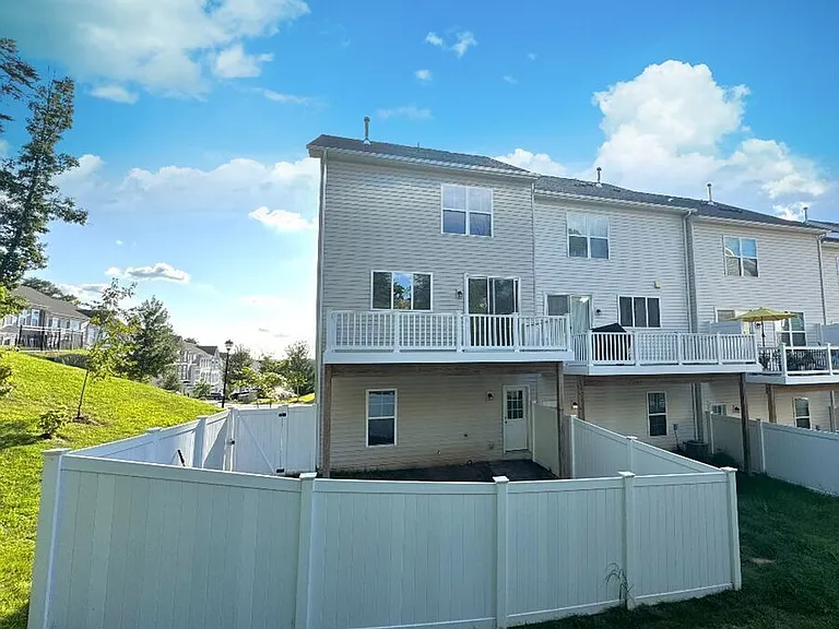 575 Cross Chase Dr — Photo 25