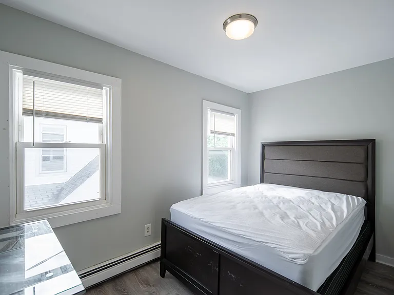 36 Farm St — Photo 20