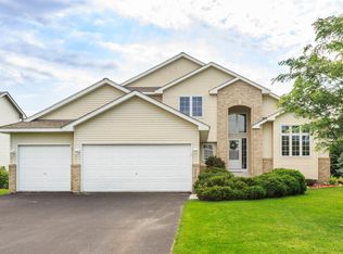 9902 Honeysuckle Ave N, Brooklyn Park, MN 55443