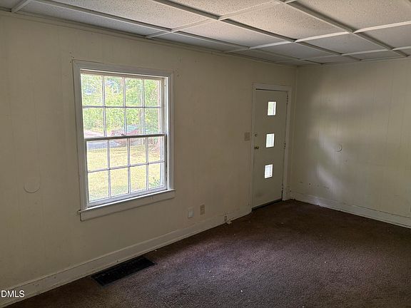 3rd image of 1709 Shawnee St