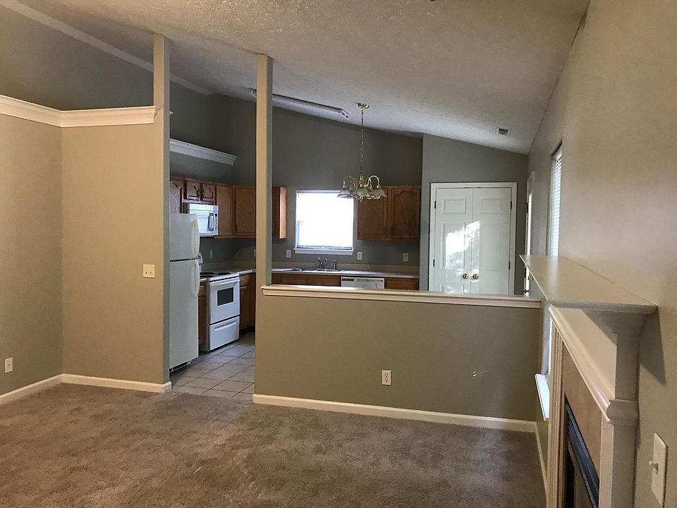 2nd image of 2406 Southaven Blvd