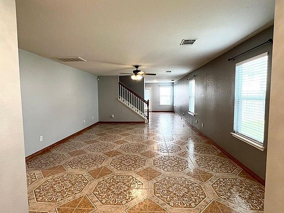 2nd image of 15623 Red Pine Ridge Way