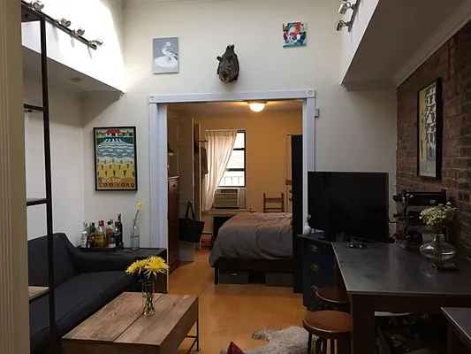 Rented by Owner | media 101