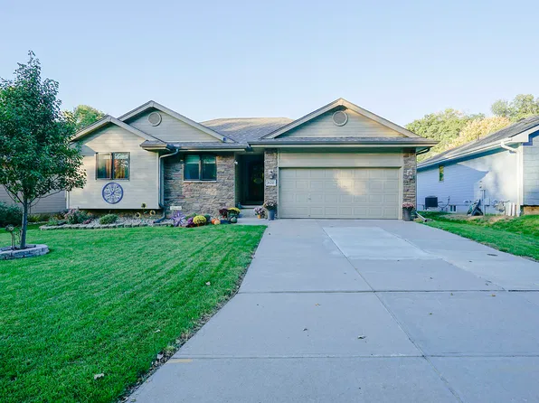 820 McKenzie Ave, Council Bluffs, IA 51503