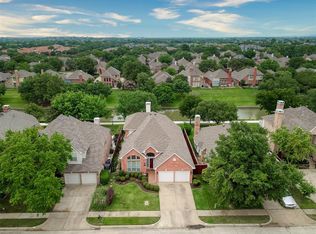 409 Waterside Dr, Irving, TX 75063