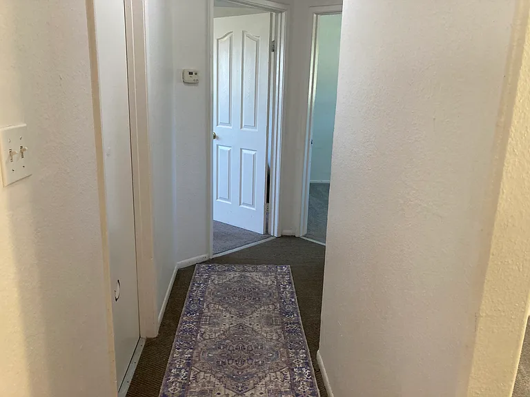 205 Wright Ln — Photo 9